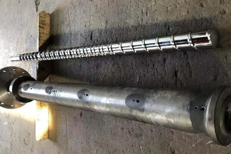注塑機機筒螺桿使用時需要注意哪些事項？